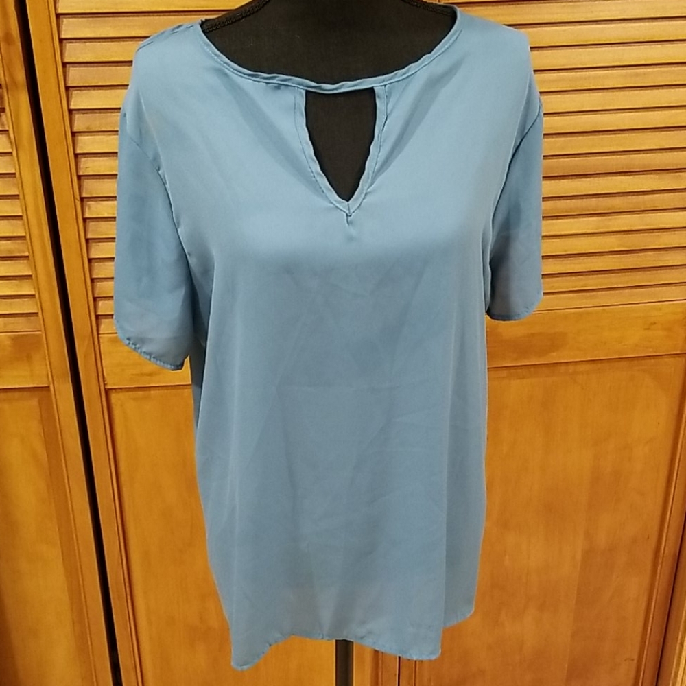 Women's blouse